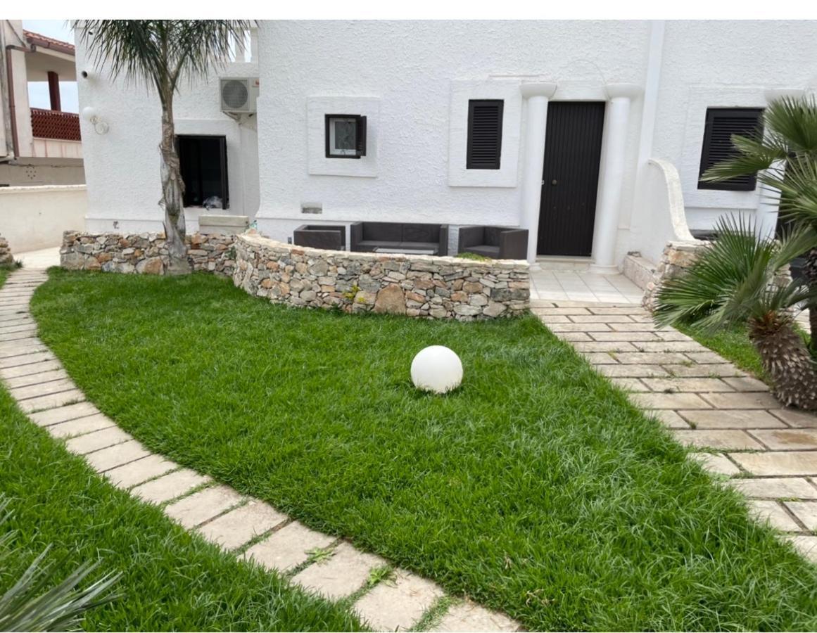 B&B Stellamarina Pulsano Esterno foto